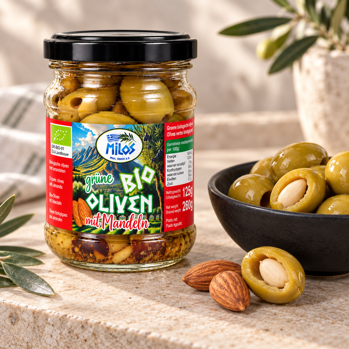Milos biologische groene olijven met amandel